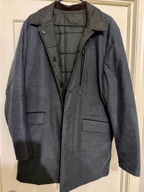 Men's Reversible Pea Coat with Quilted Lining -
Large